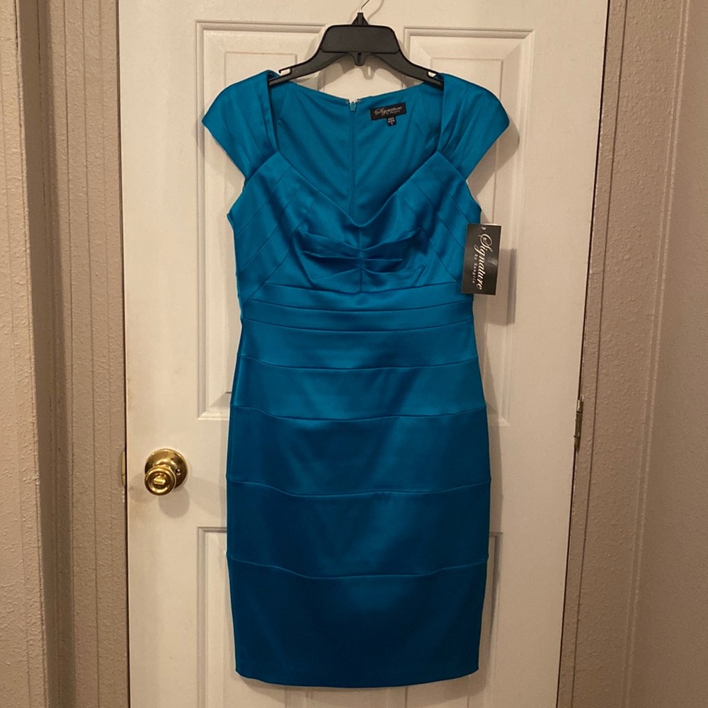 Dress. Size 6. Turquoise